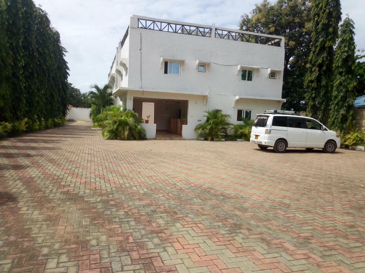 Prestige Holiday Resort Malindi Ngoại thất bức ảnh